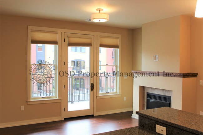 Building Photo - Polleys Square Luxury Condo For Rent