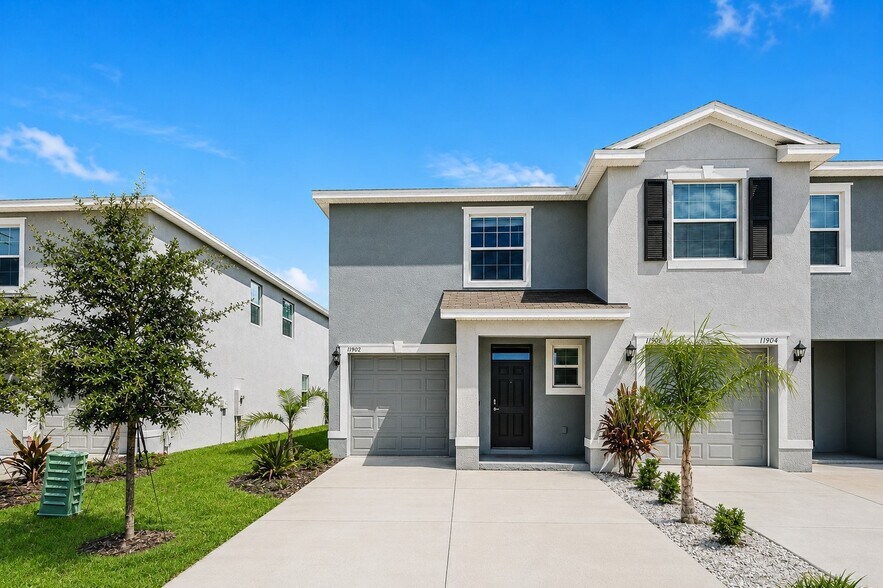 Building Photo - 11902 Stoneport Pl