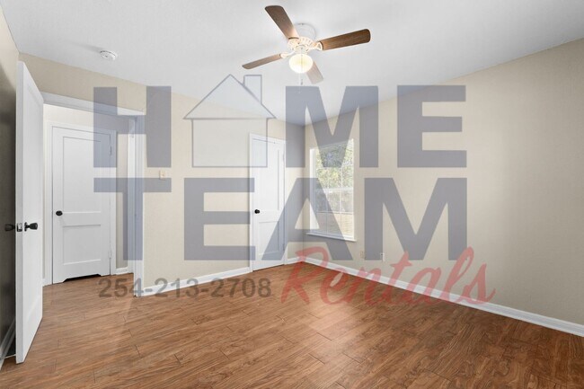 Building Photo - 2007 Elkins Ave