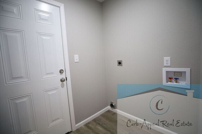 Building Photo - New Constuction 3 bed, 2 bath home
