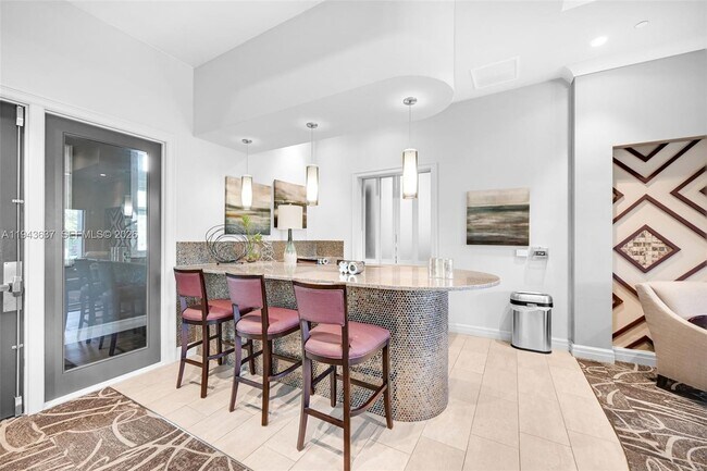 Building Photo - 964 Banyan Dr