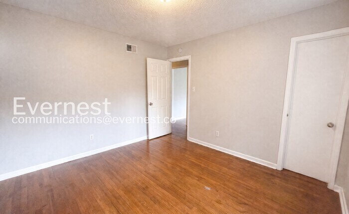 Building Photo - 8474 Charleston Dr