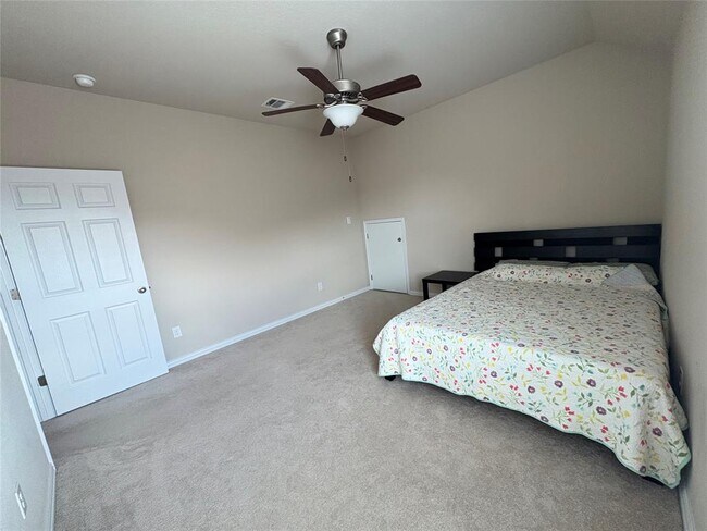 Building Photo - 3309 Falconers Way