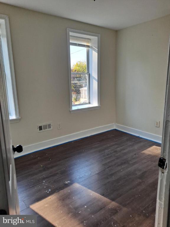 Building Photo - 1100 Green St