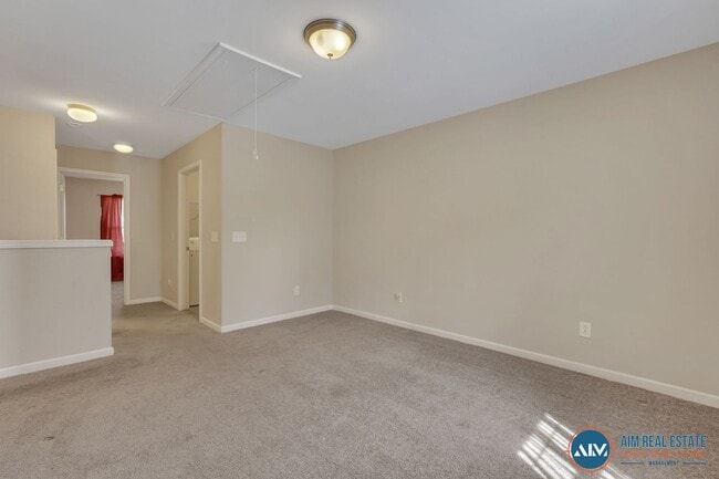 Building Photo - 4-Bedroom Home in Seagrass Station, Bluffton