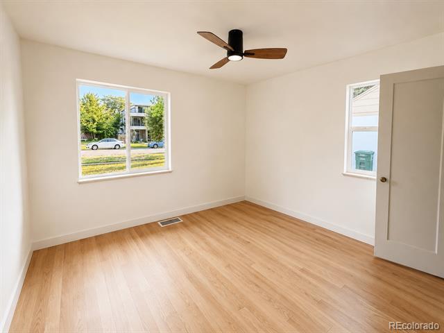 Building Photo - 3156 W 25th Ave