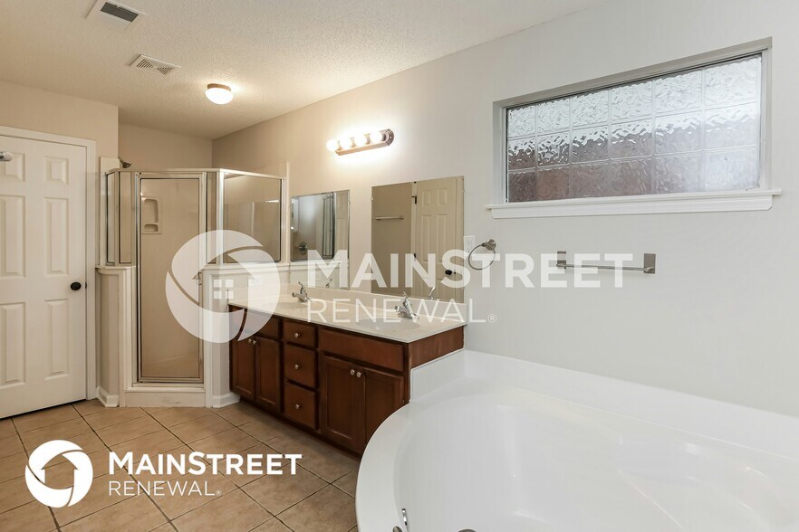 Building Photo - 903 Stixx Ln