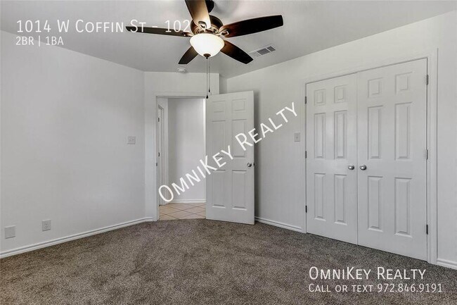 Building Photo - 1014 W Coffin St