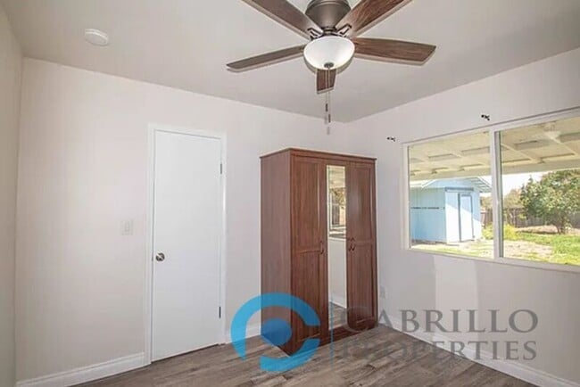 Building Photo - 6311 Inman St