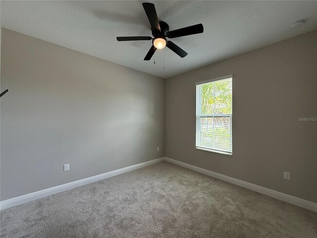 Building Photo - 3810 SE 4th Terrace