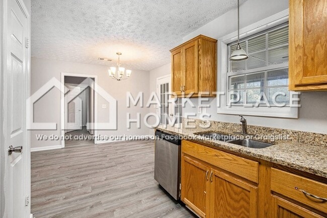 Building Photo - 211 Calico Loop