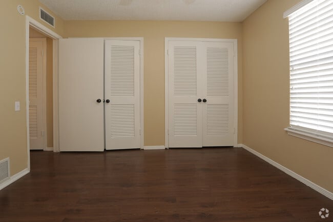 Interior Photo - Windsor Place