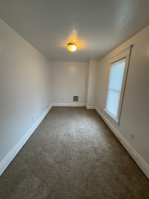 Building Photo - 134 E Smithfield St