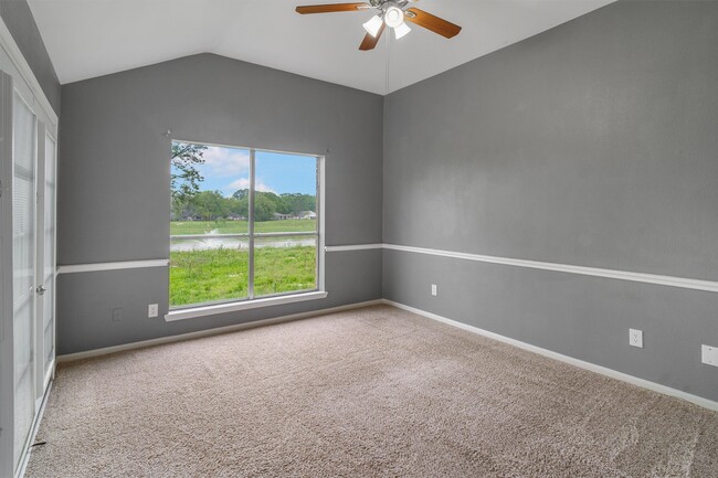 Building Photo - 16212 Seahorse Dr