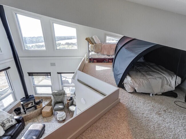 Building Photo - 46 Bonita Vista Dr