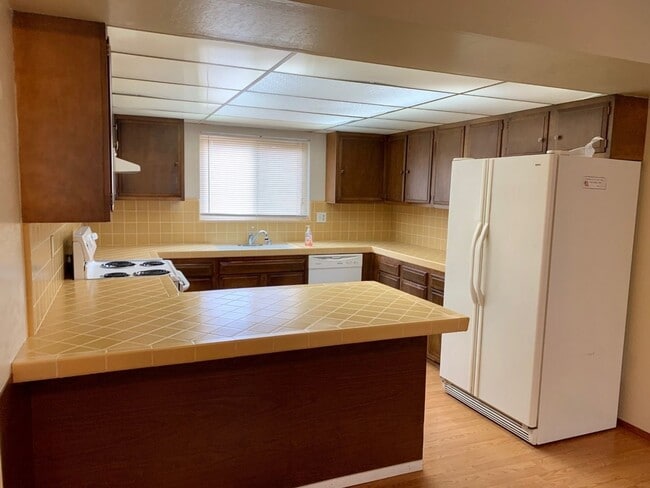 Building Photo - 3 bed 2 bath Monterey Home For Rent