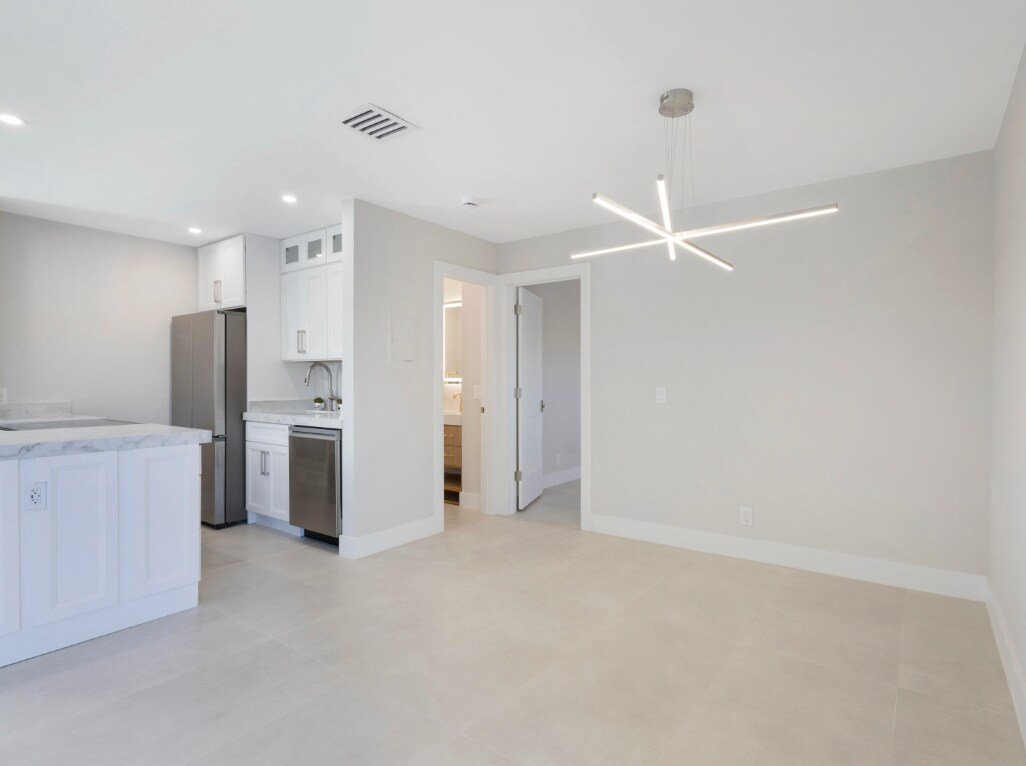 Building Photo - 7 Crossings Cir