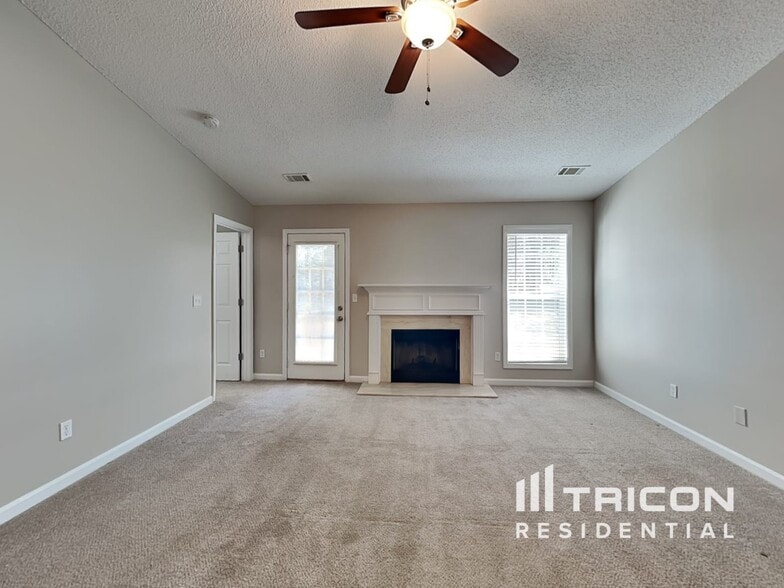 Building Photo - 1275 Wentworth Cove Ct
