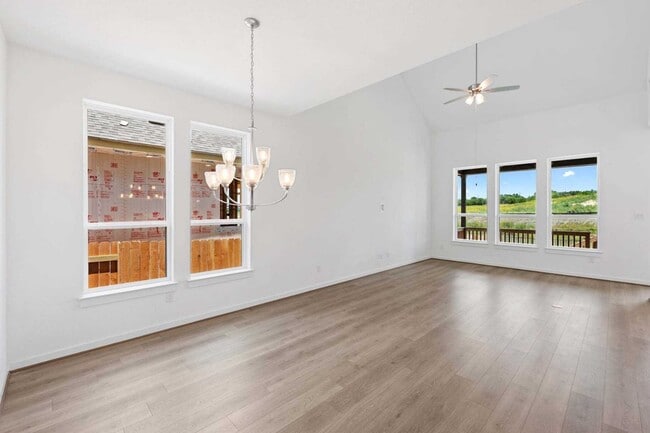 Building Photo - 2901 Black Walnut St