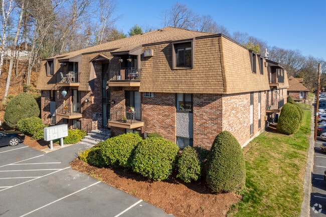 Building Photo - Riverbend Condominiums
