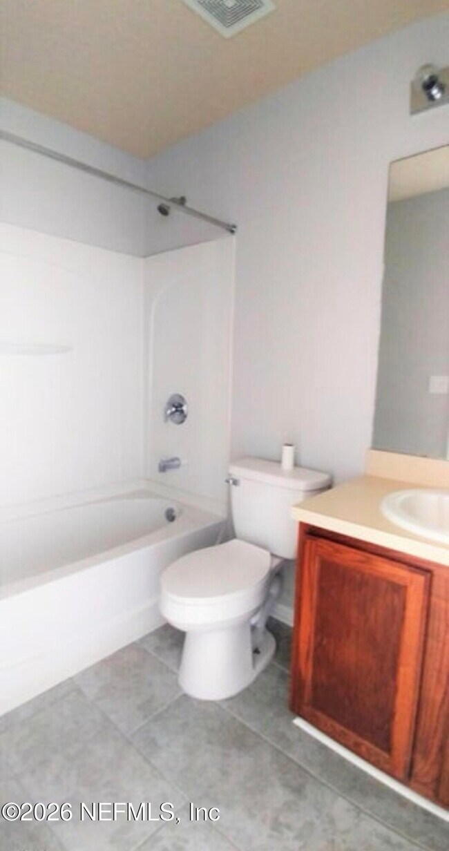 Building Photo - 7843 Playschool Ln