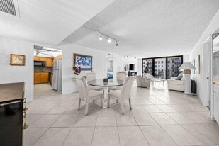 Building Photo - 3460 S Ocean Blvd