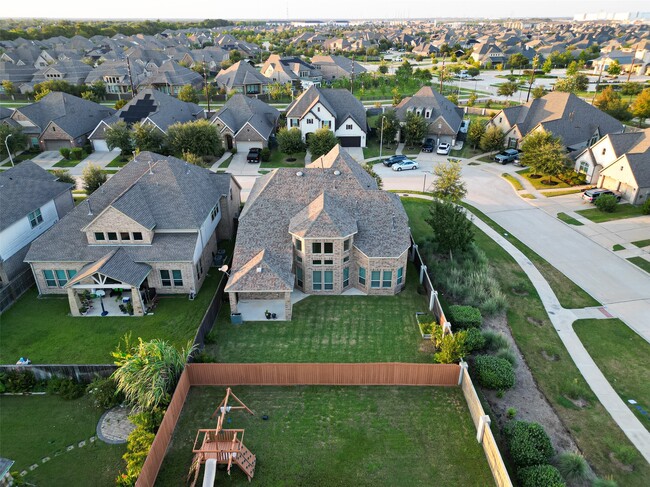 Building Photo - 1107 Passion Flower Wy