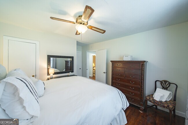 Building Photo - 161 Calhoun Rd