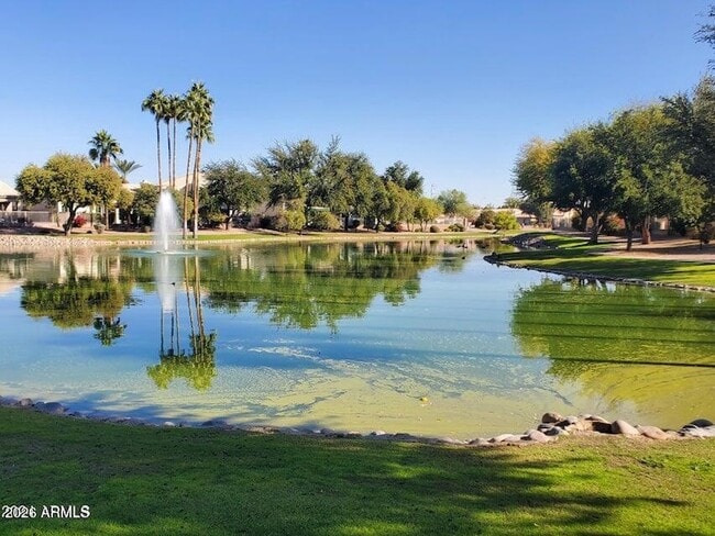 Building Photo - 1848 E Chilton Dr