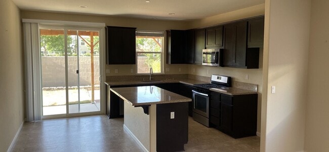 Building Photo - Apply Now to Schedule Viewing.