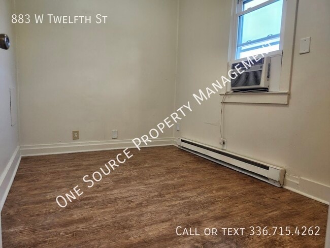 Building Photo - 883 W 12th St