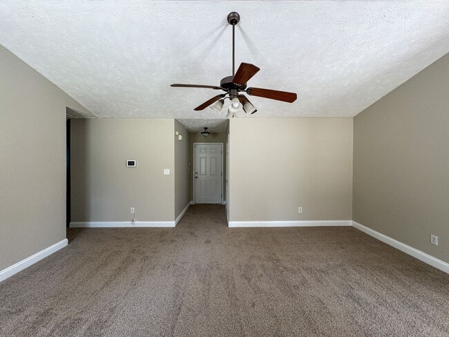 Building Photo - 274 Sanford Ct