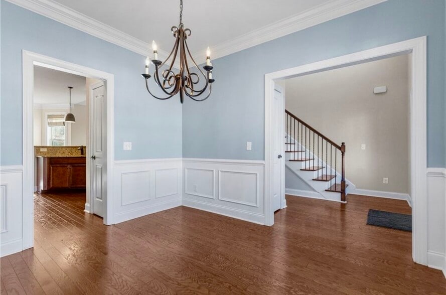 Dinning Room - 411 W Sundance Dr