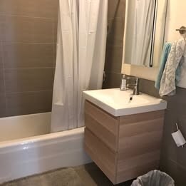 Building Photo - 3155 N Pine Grove Ave