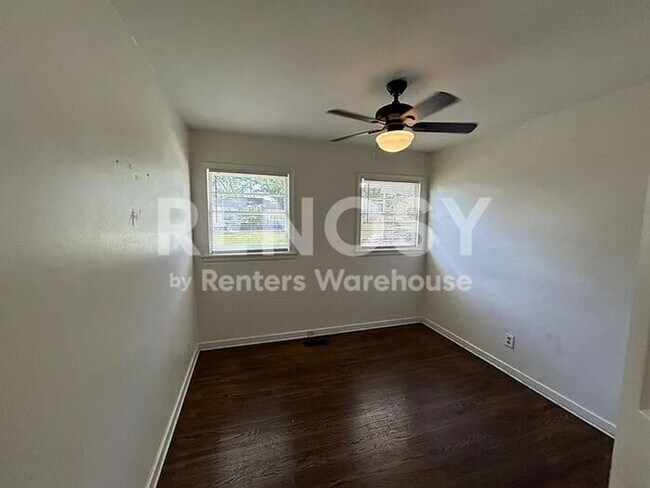 Building Photo - three-bedroom, two-bathroom Section 8 accepted home in the Inglenook-Tarrant