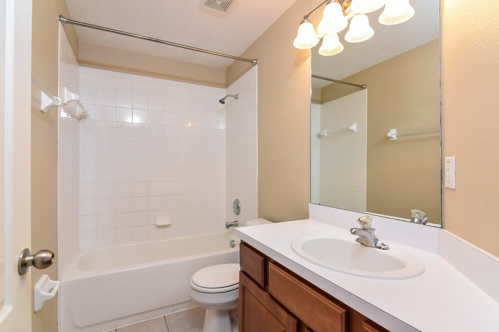 Building Photo - 30410 Randall Manor St