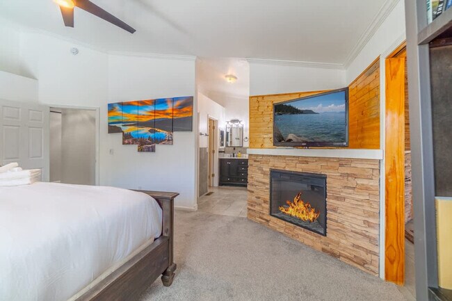 Building Photo - 14350 Ghost Rider Dr