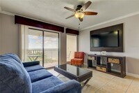 Building Photo - 2506 N Rocky Point Dr