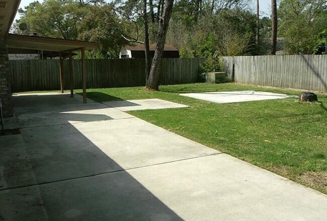 Building Photo - 3515 Hidden Pines Dr