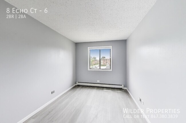 Building Photo - 8 Echo Ct
