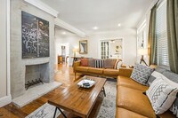 Building Photo - 220 Cleland St