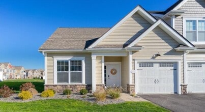 Building Photo - 29 Grn Spg Ln
