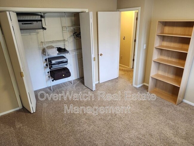Building Photo - 3890 Caravelle Dr