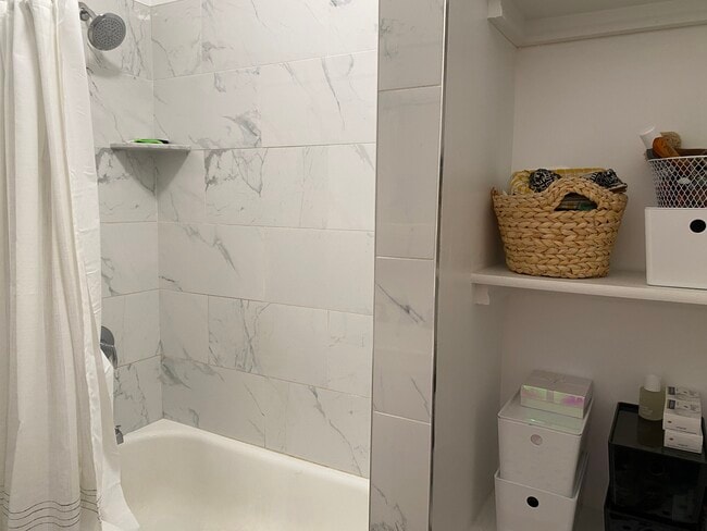 Building Photo - 1422 Wharton St