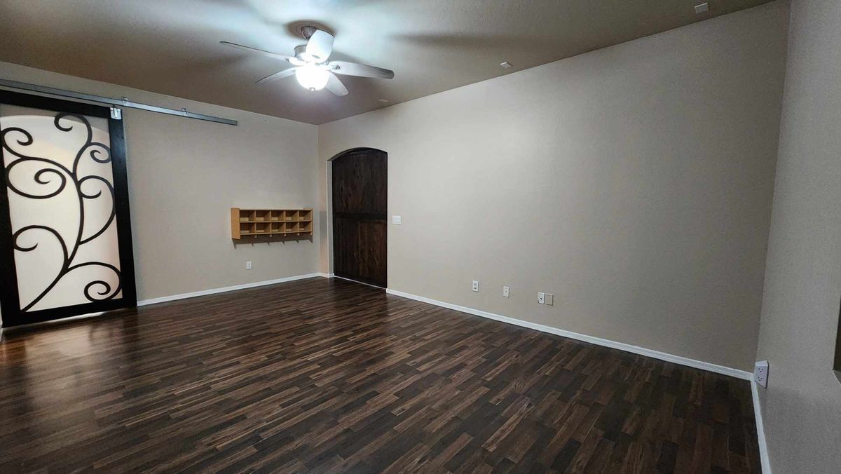 Building Photo - 43274 W Kimberly St