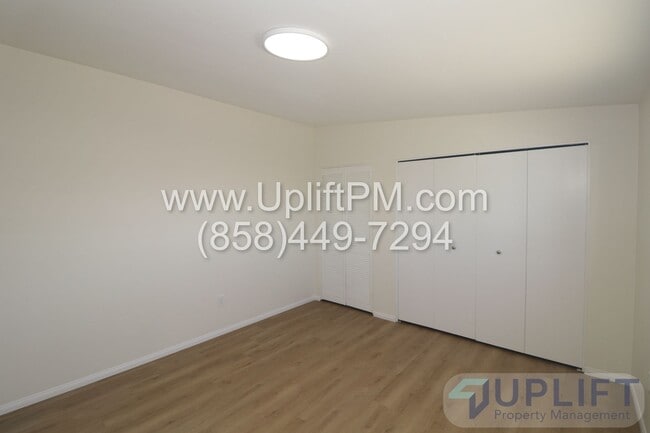 Building Photo - Beautiful 3 Bed, 2 Bath Home with Large Yard in Imperial Beach