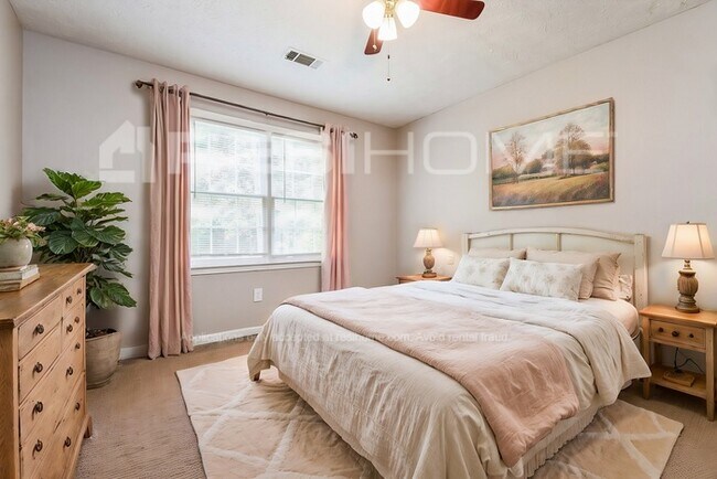 Building Photo - 4140 Fox Chase Dr
