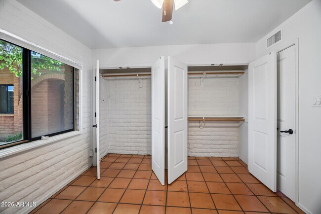 Building Photo - 3012 N 32nd St