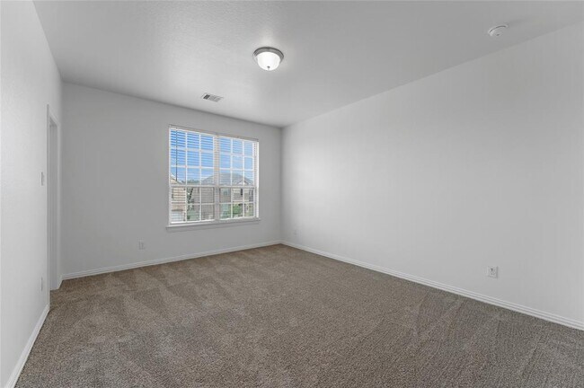 Building Photo - 10091 Black Maple Dr