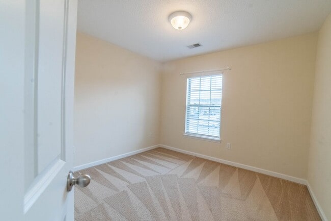 Building Photo - Available Soon!